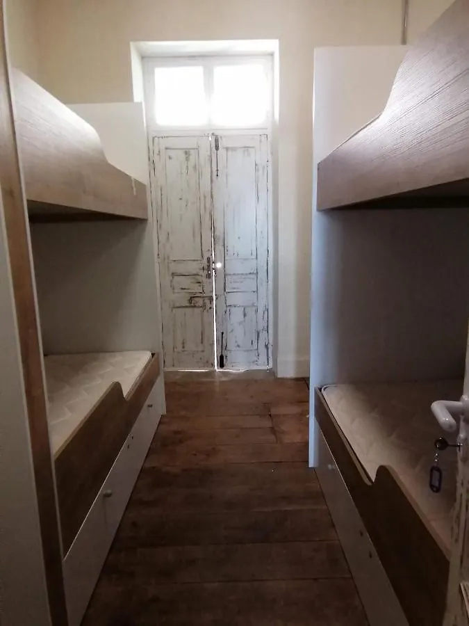 Le Mat Hostel Larnaca